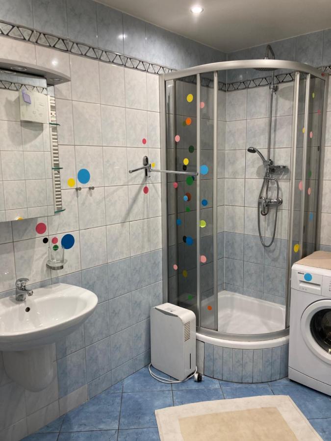 Apartament Swobodna Sosnowiec Exteriör bild